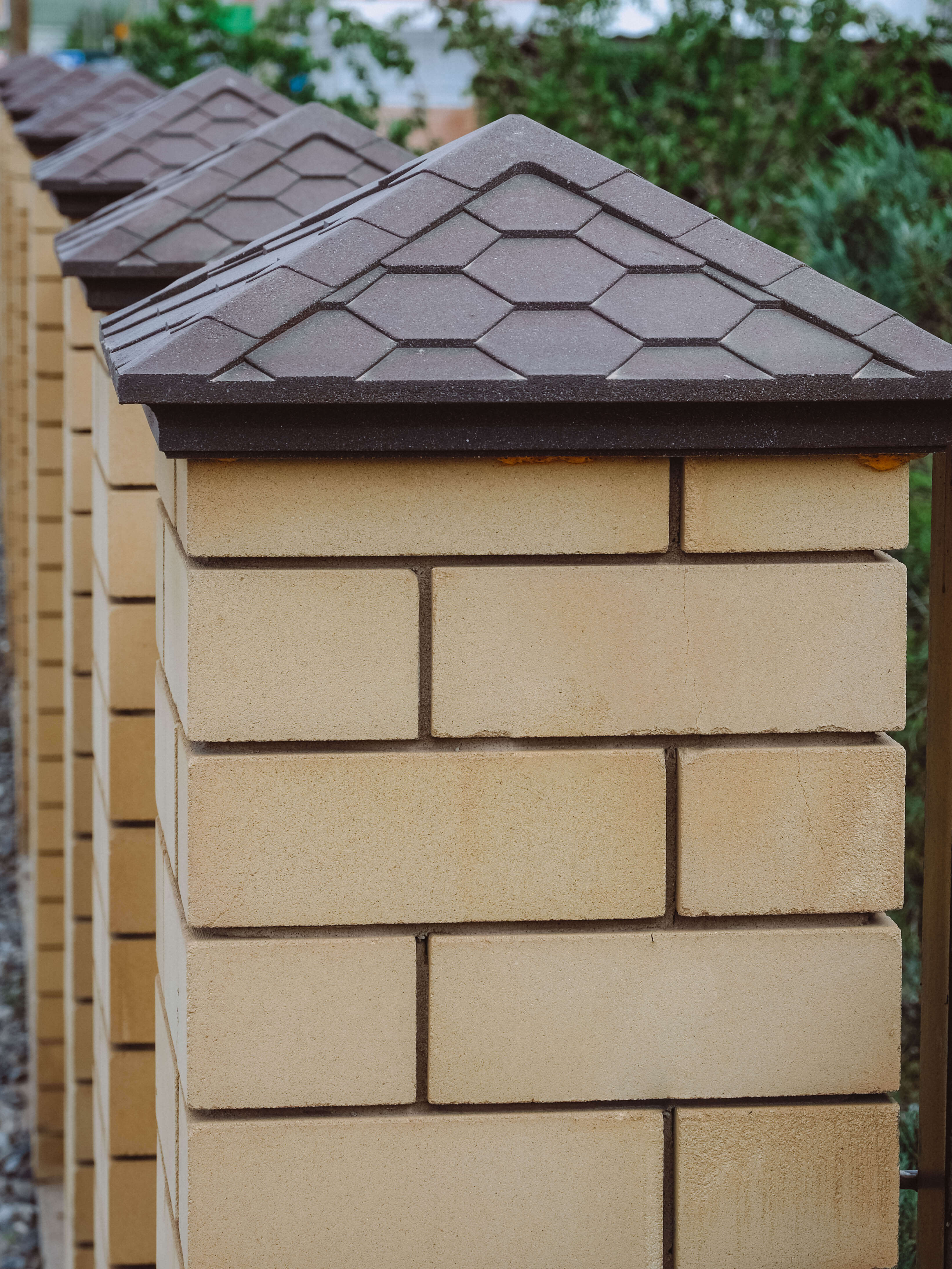 Колпак Zking Эверест Коричневый на столб 1.5х1.5 кирпича (390х390мм) в Аксае фото